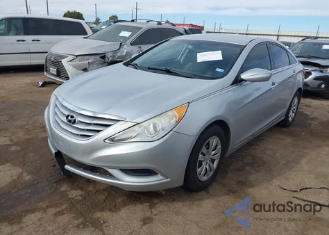 2013 Hyundai Sonata Gls z USA, uszkodzony, nr VIN 5NPEB4AC3DH545828